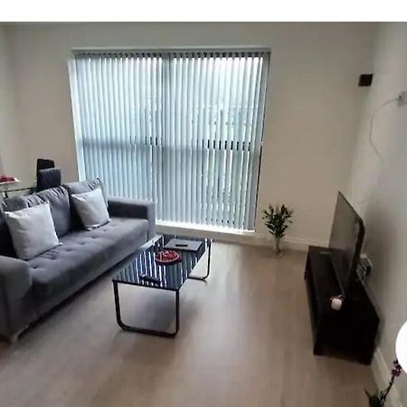 Cozy 2 Bedrooms Apartment Canvey Island Екстер'єр фото